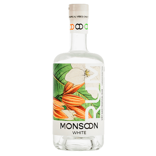 Sampan Monsoon White Rum bottle